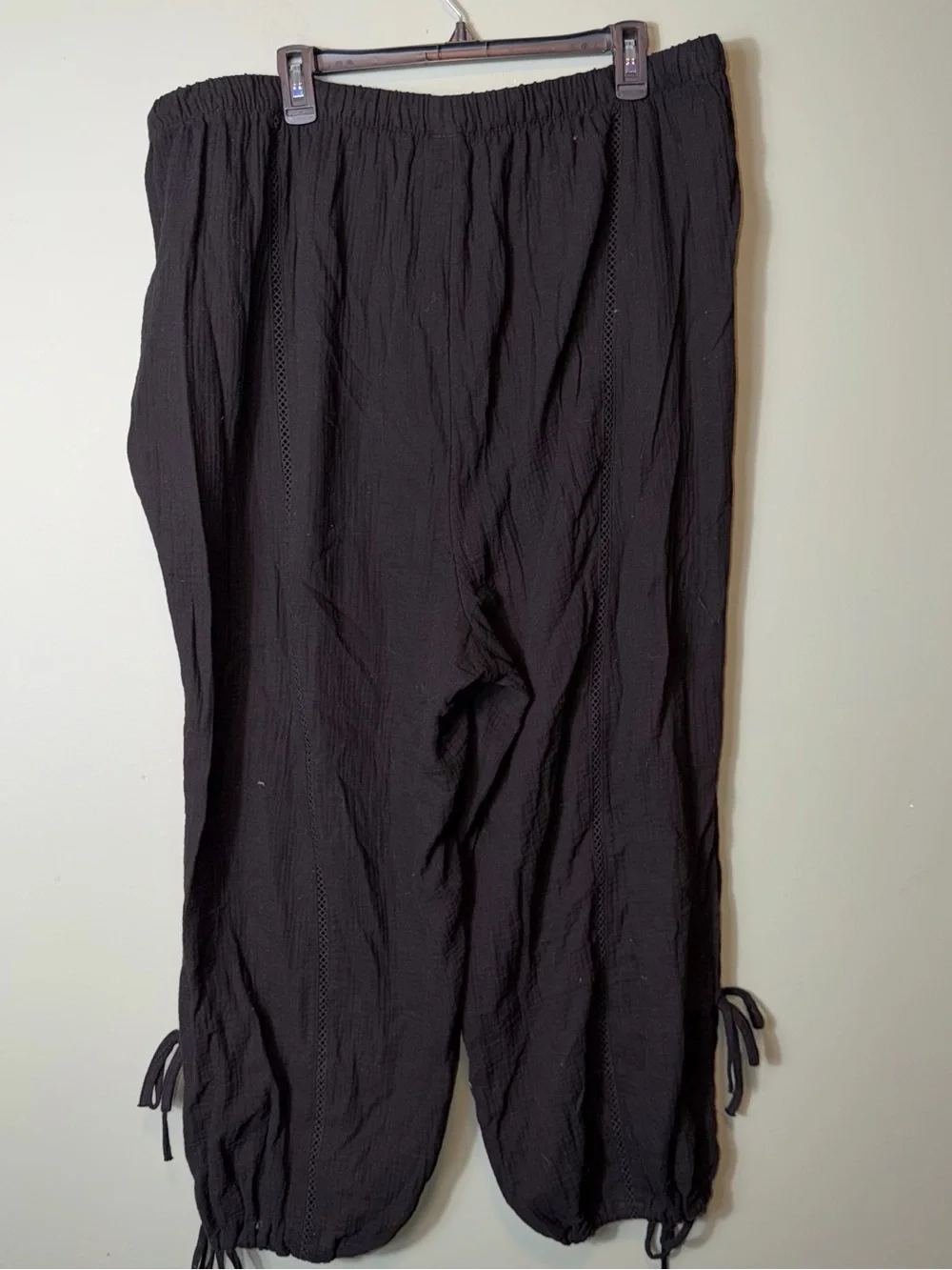 Torrid Women’s Black Drawstring Casual Pants NWT Size 2 Short